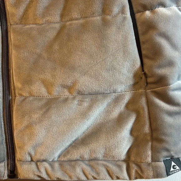 Gerry Weber Puffer Vest. Size XL - Picture 2 of 9